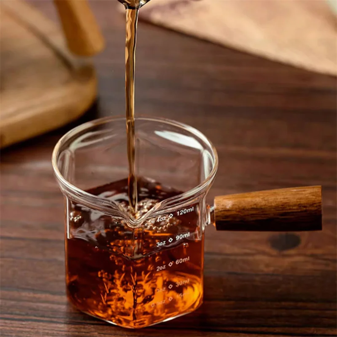 Espresso Messglas 120ml mit Holzgriff